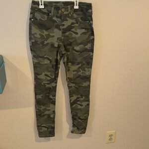 Seven camo pants